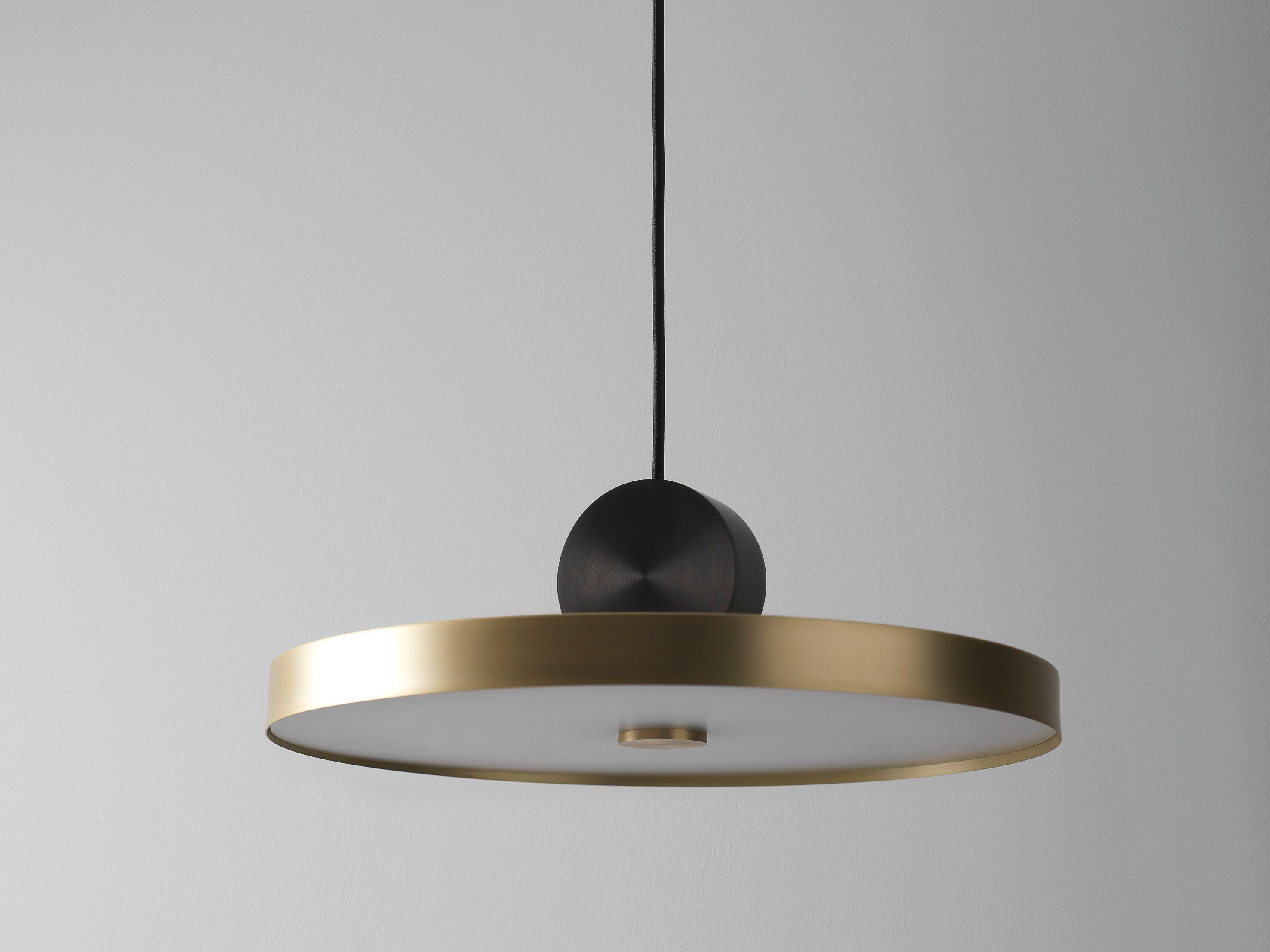 Латунный светодиодный подвесной светильник CVL Luminaires Calé(e) ARCH-00059851 - Вид №2