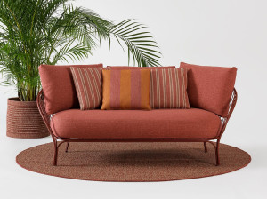 2-местный оцинкованный стальной и тканый садовый диван