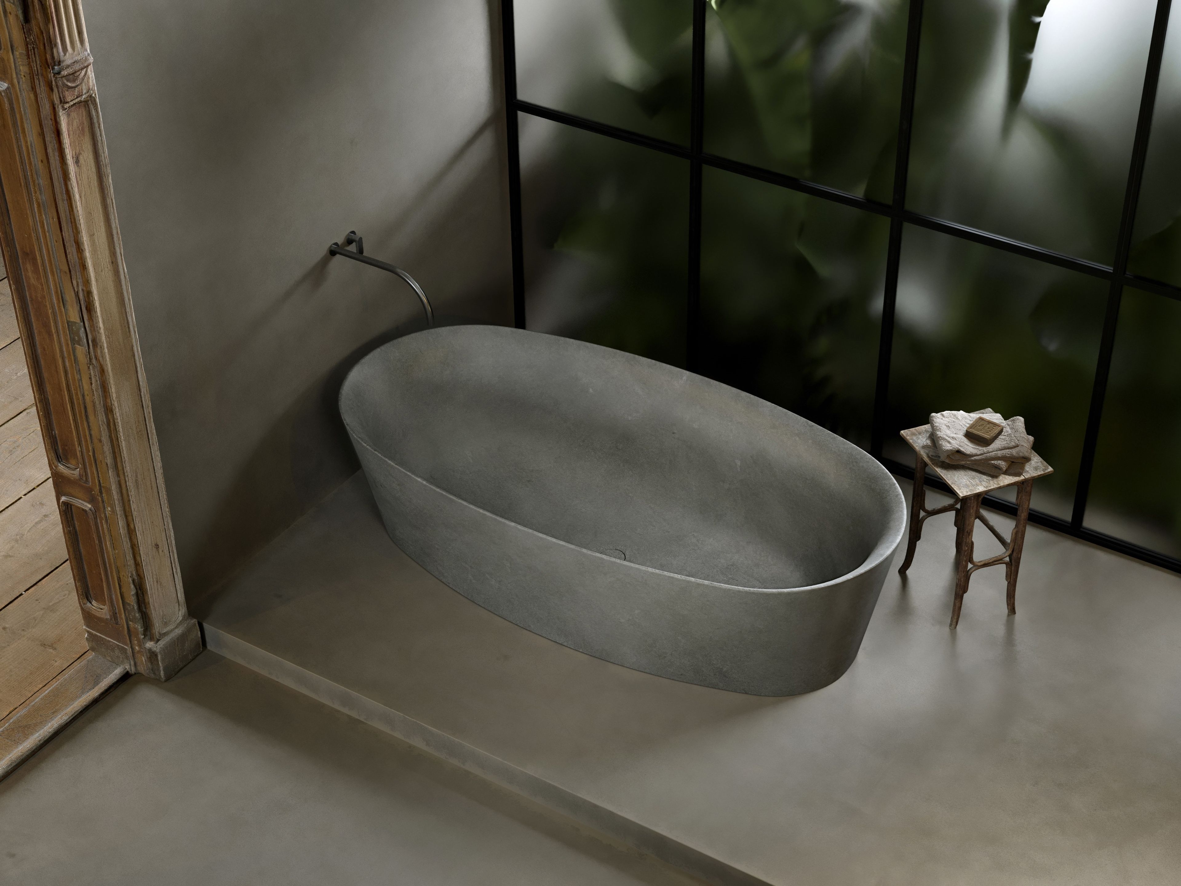 Мраморная овальная ванна в центре комнаты COCOON Maison ARCH-00047825 - Вид №7