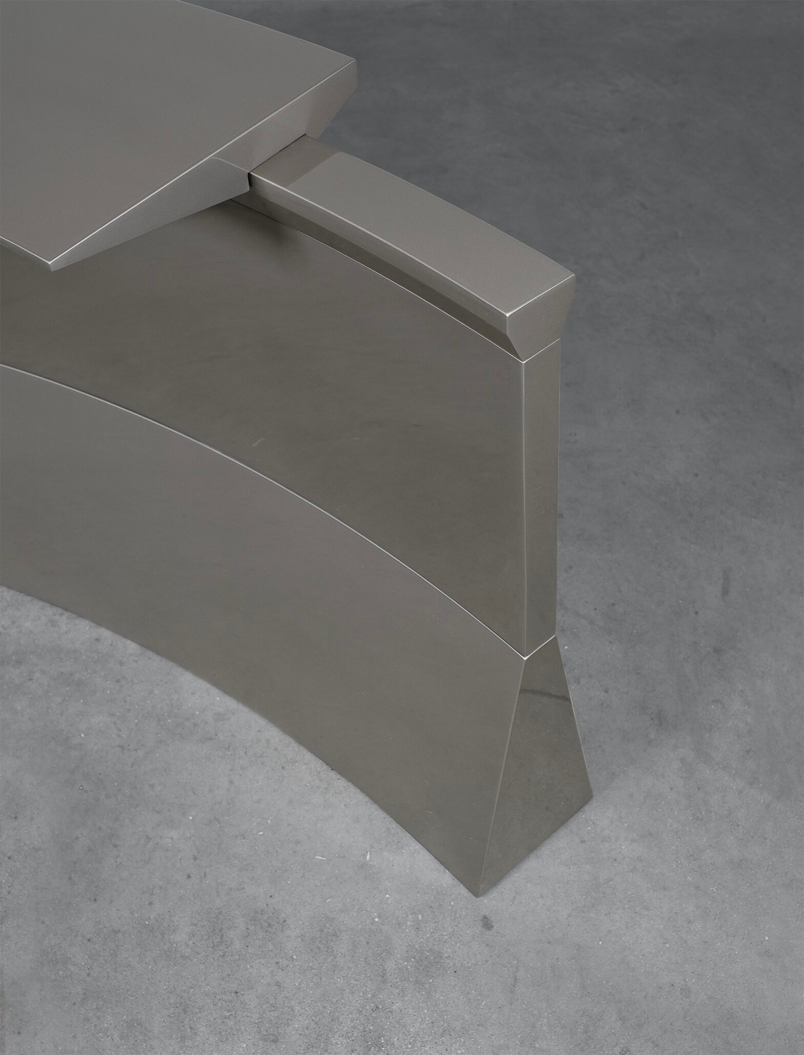 Консоль в HDF Movimento Gallery артефакт ARCH-00011613 - Вид №2