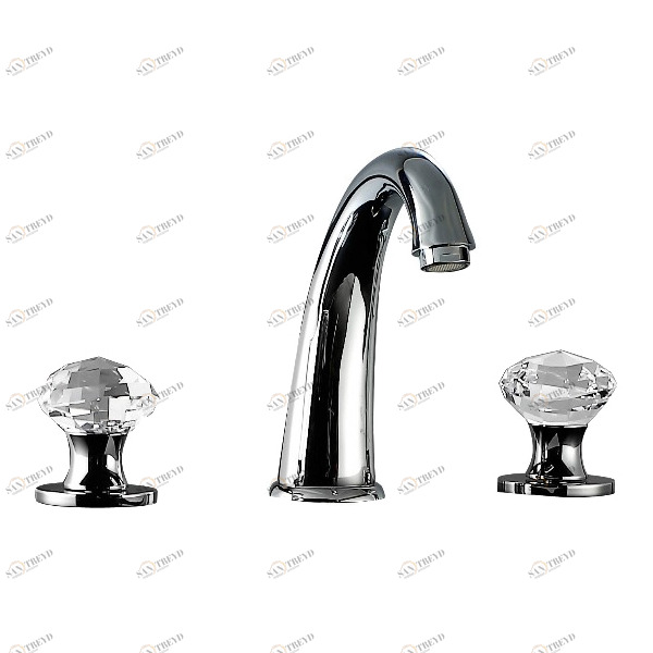 Смеситель на 3 отверстия для раковины с клапаном клик-клак 71.075MC MAIER ROCK 71075MC