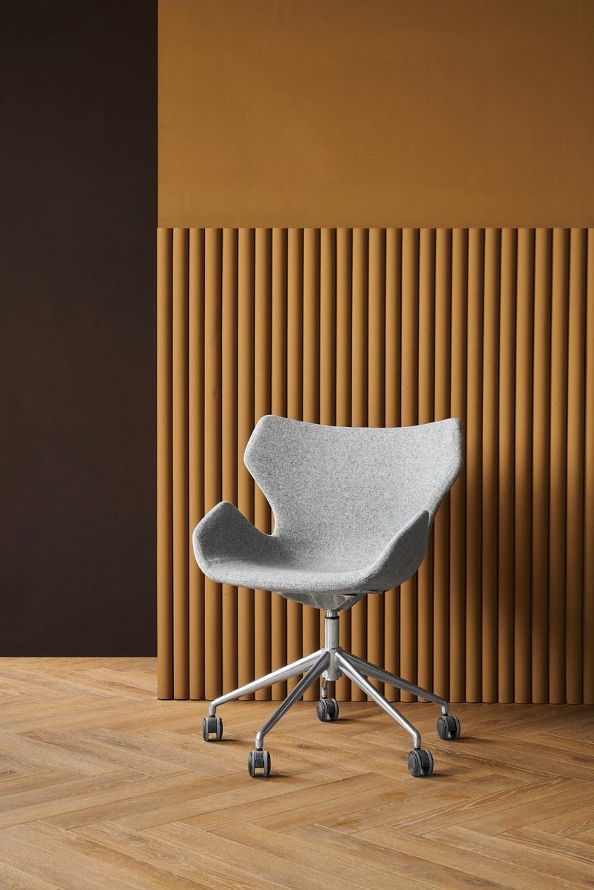 Grado Design Поворотный офисный стул из ткани с подлокотниками Wings Win-ch-04 - Вид №1