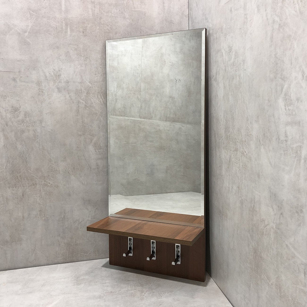 Зеркало настенное узкое с полкой и крючками коричневое "Сэнди-1" GRAUM ДИЗАЙНЕРСКИЕ 304098 Коричневый  - Вид №4