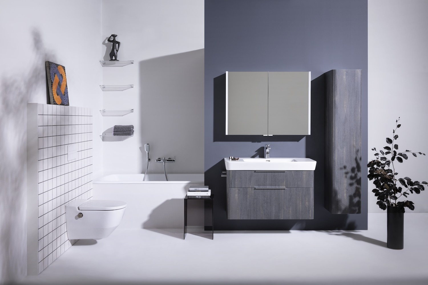 H8206017570001 Подвесной унитаз-биде, безободковый rimless, включает в комплект съемное сиденье с крышкой с механизмом "мягкое закрывание" LAUFEN PRO - Вид №15