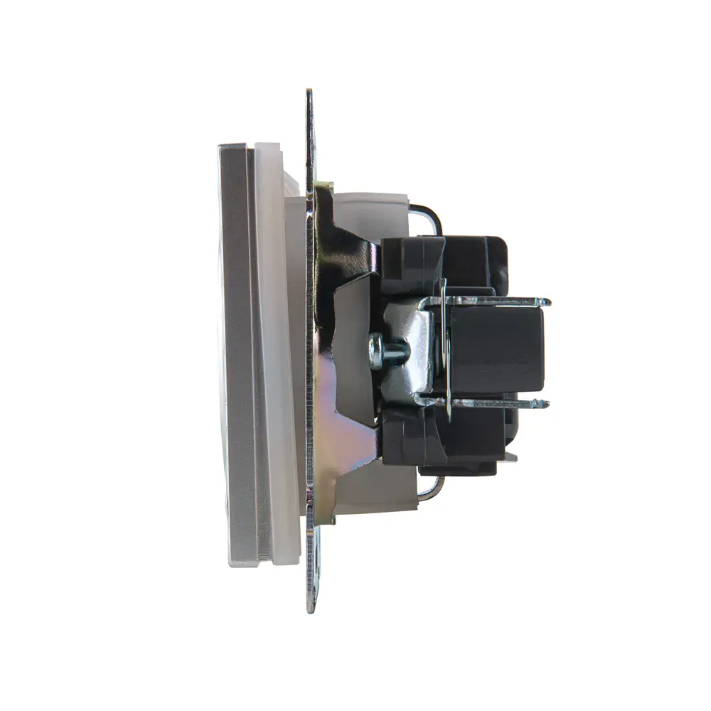 Розетка встраиваемая Werkel Hammer с заземлением со шторками цвет серебряный STLM-2153601 - Вид №2