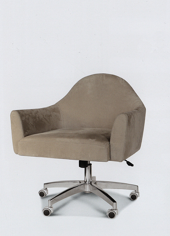 Кресло вращающееся  REDECO 2173/P Trilogy