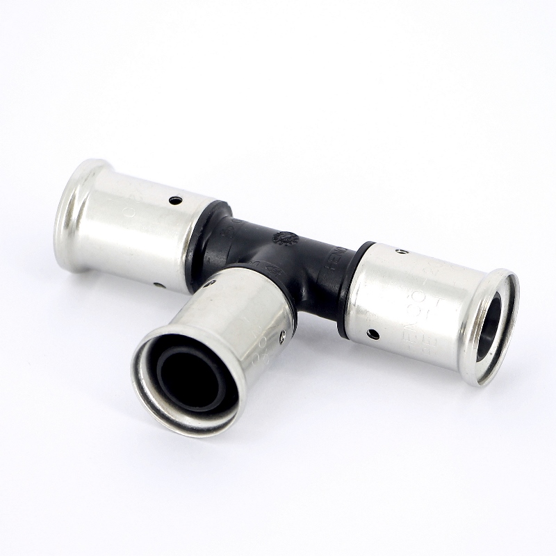 Тройник пресс PVDF HENCO 20x20x20 9PK202020