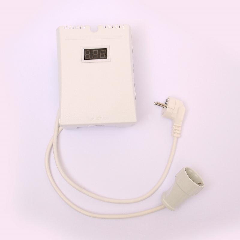 Стабилизатор сетевого напряжения TEPLOCOM БАСТИОН ST555-И 145-260 В с индикацией TEPLOCOMST555I - Вид №3