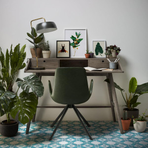 057928 Кресло Yasmin зеленое La Forma Yolanda