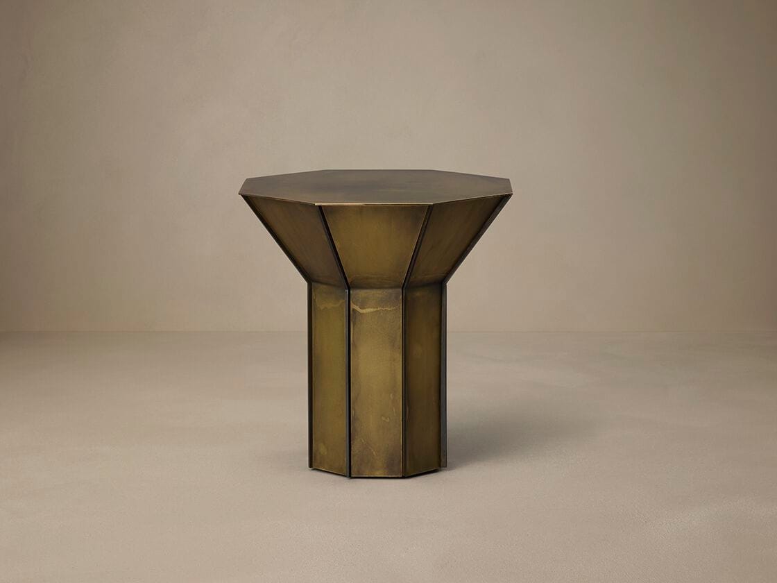 Высокий восьмиугольный журнальный столик из полированной латуни Articolo Studios Flare ARCH-00111134