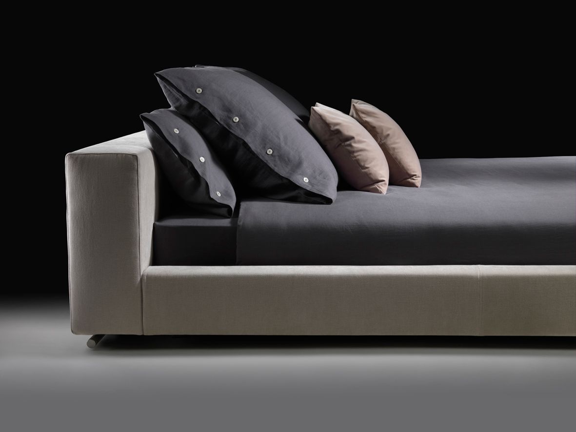 Съемная двуспальная кровать из ткани Flexform Основа ARCH-00127374