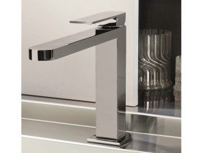 Смеситель для кухни с одним отверстием