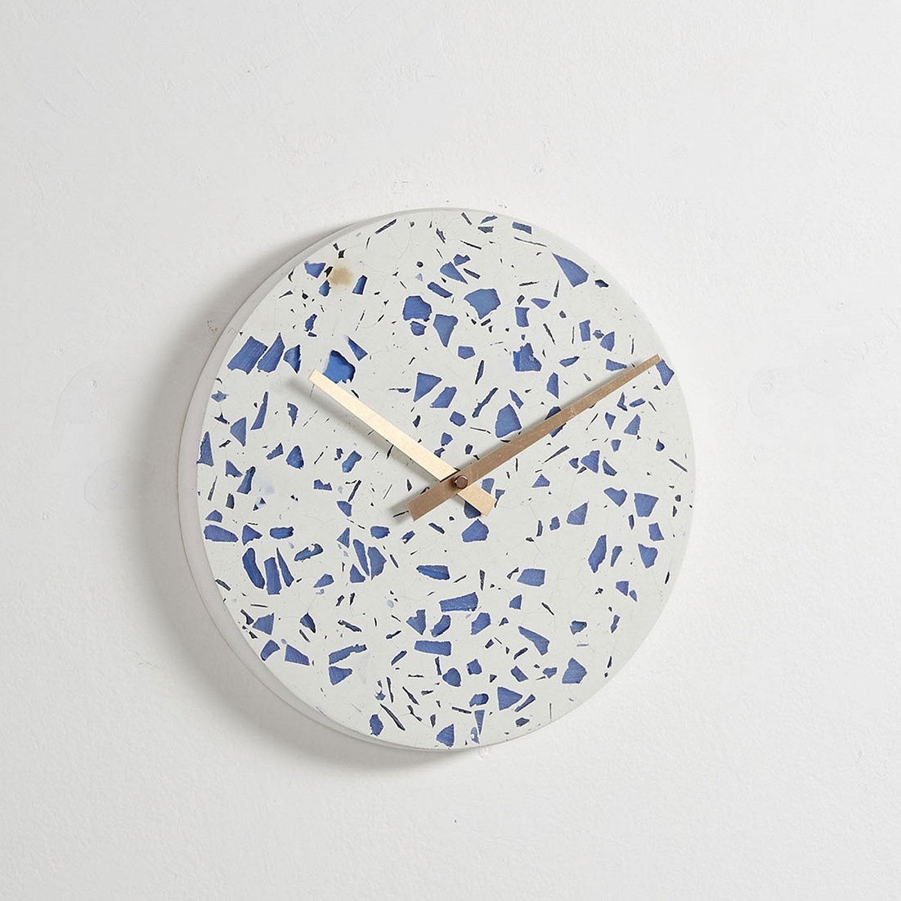 Часы настенные белые с рисунком круглые Accord от La Forma LA FORMA ДИЗАЙНЕРСКИЕ 344233 Белый  - Вид №1