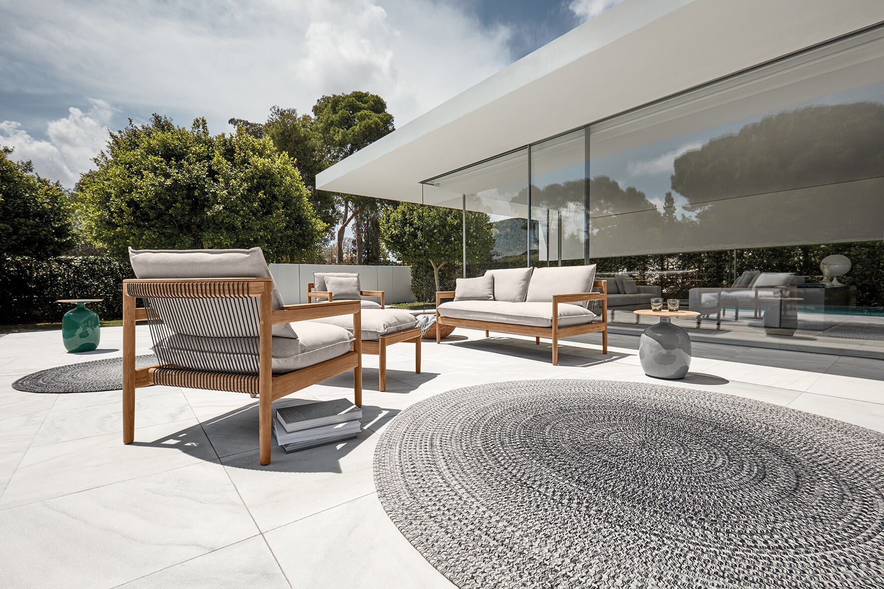 3-местный тканевый садовый диван Gloster Saranac ARCH-00029561 - Вид №2