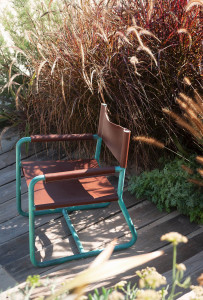 Кожаный садовый стул