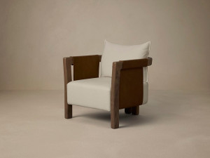 Кресло с подлокотниками