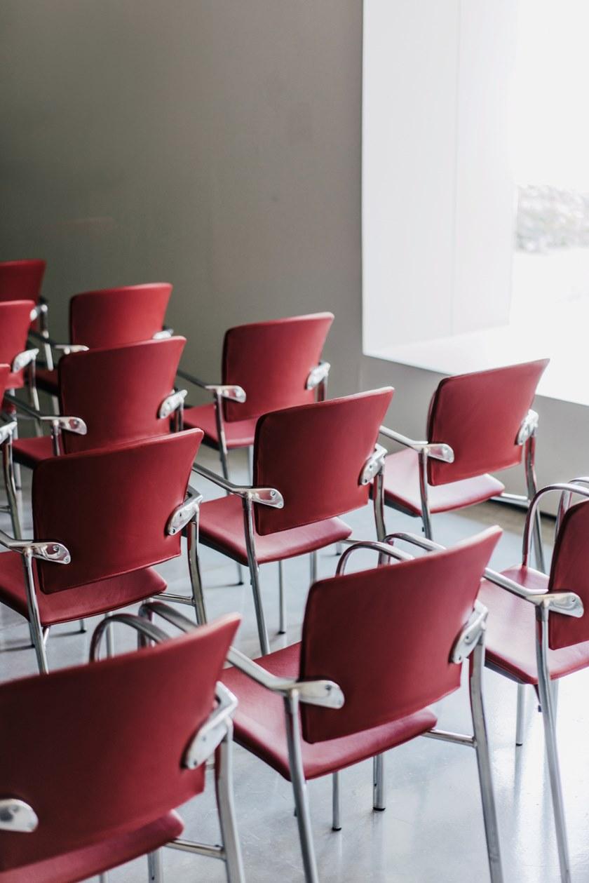 ENEA Стул для конференций, обитый кожей, с подлокотниками Eina sun-id-1475742 - Вид №1