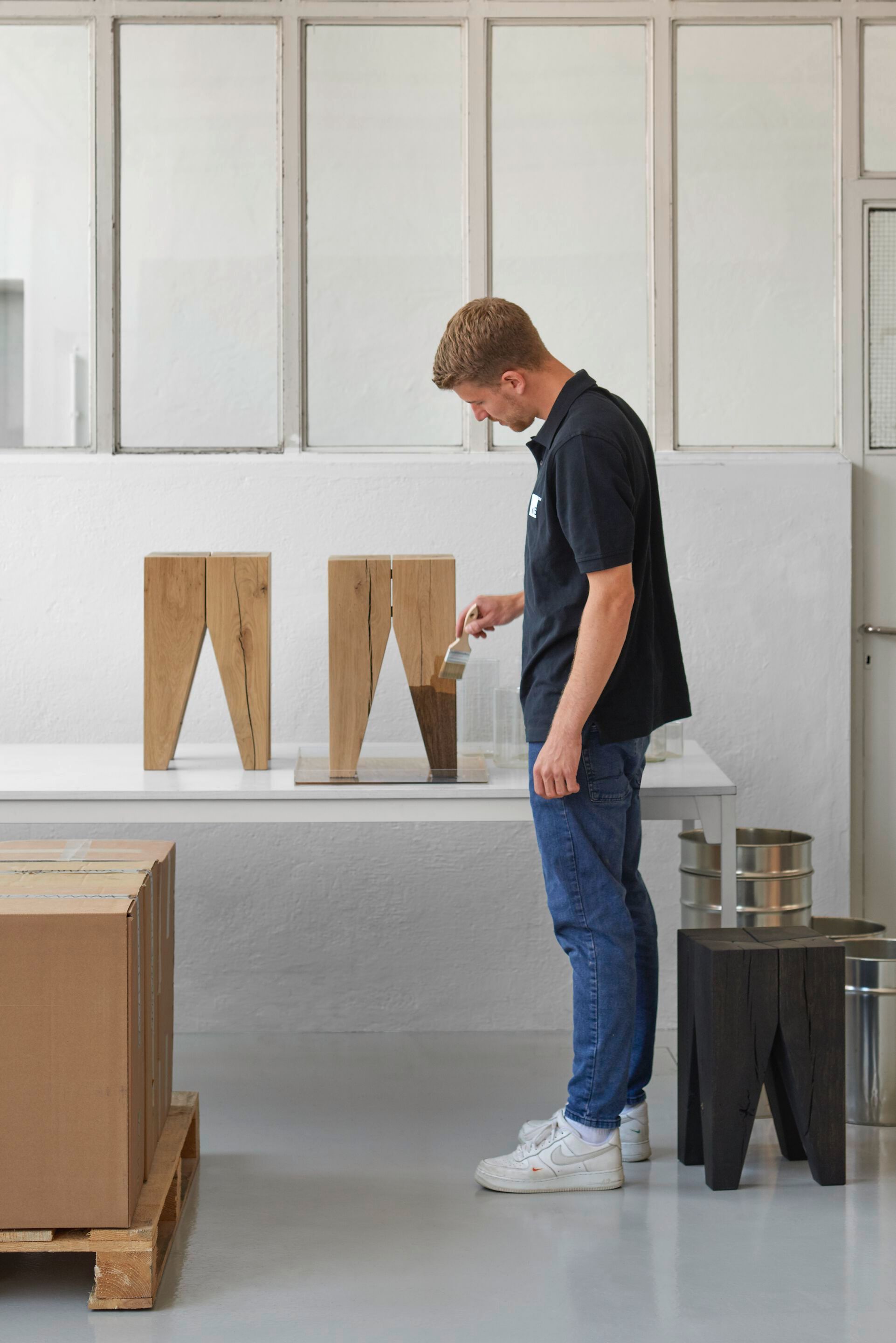 Квадратный журнальный столик из дуба e15 BACKENZAHN BLACK OAK ARCH-00032830 - Вид №15