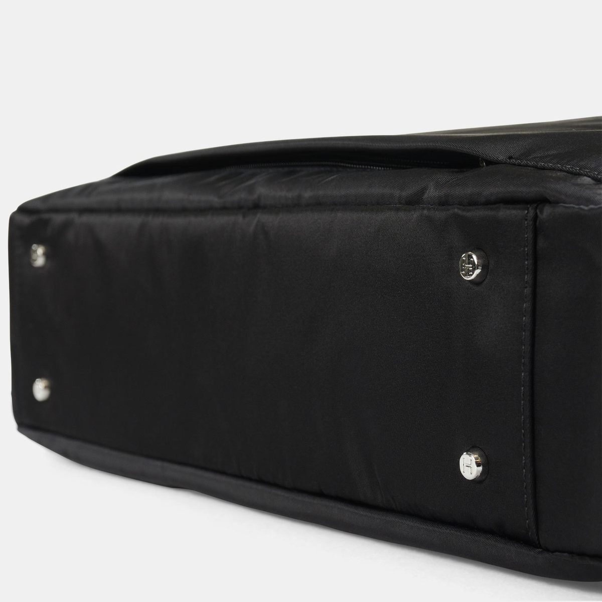 HCHMB03/003-01 Сумка для ноутбука HCHMB03 OPALIA Two Compartment Business Bag 15.6 Hedgren Charm Business  - Вид №8