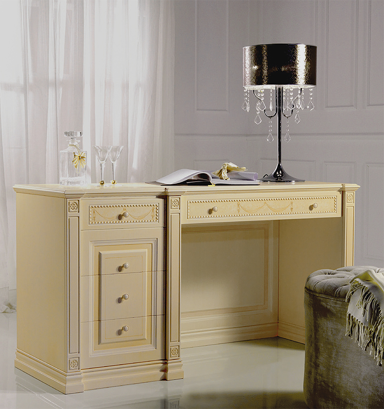 Туалетный столик  BERNAZZOLI BEATO ANGELICO scrittoio Classic