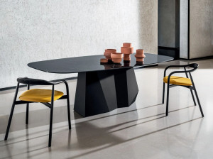 Керамический стол