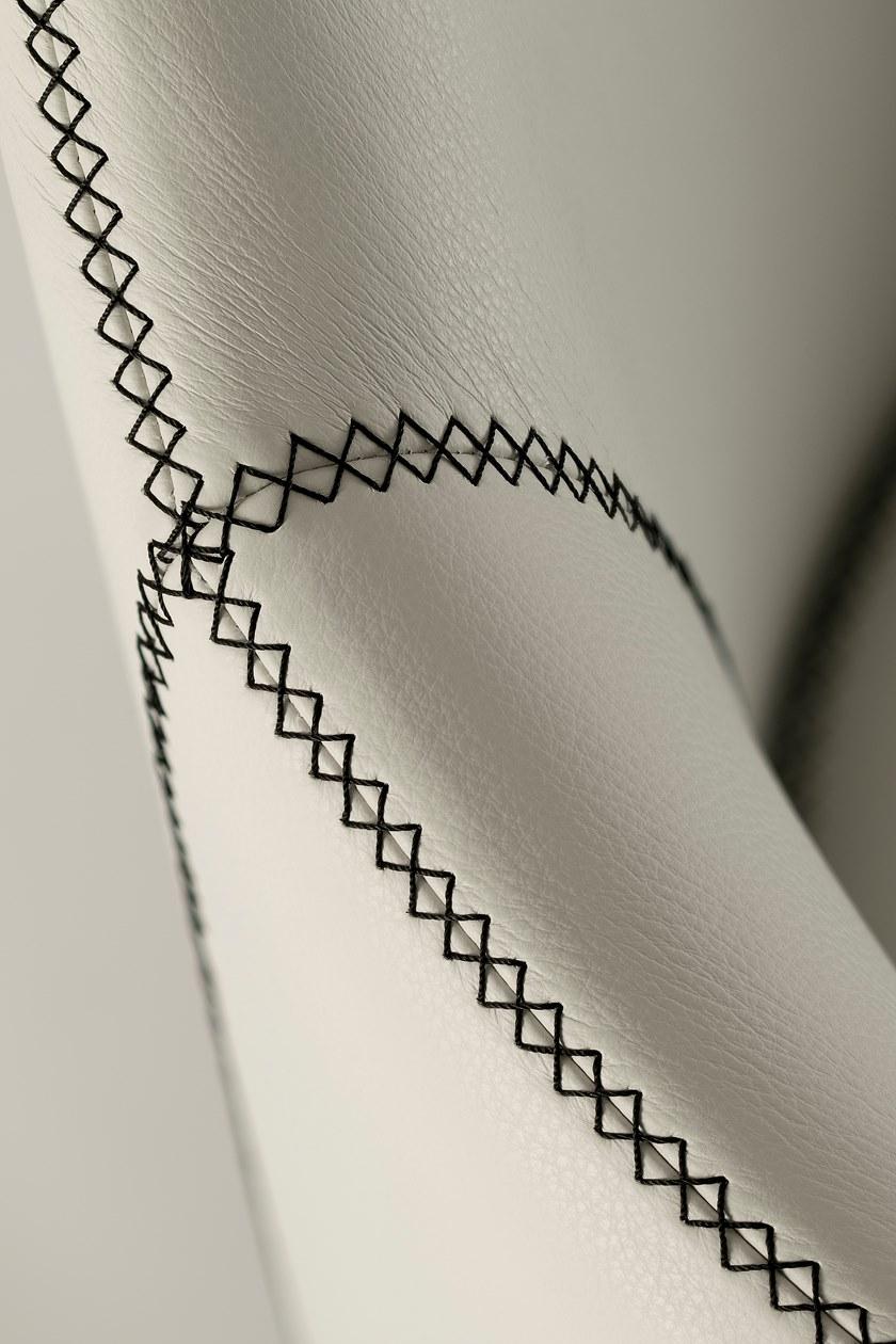 Tirolo Кожаное кресло с подлокотниками Chicago 015 pl - Вид №2