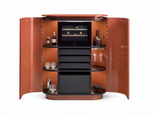 Барный шкаф со встроенным освещением