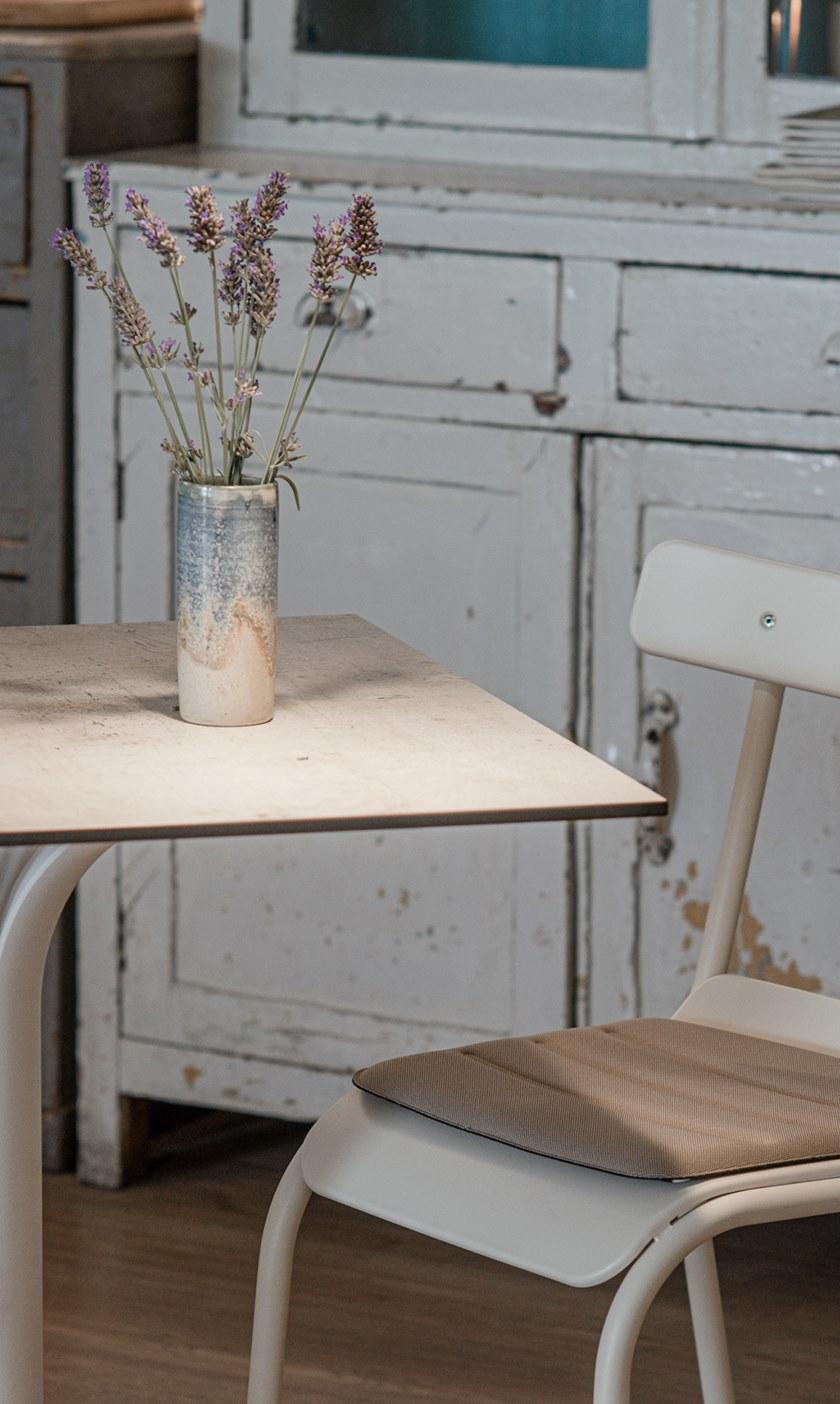 emu Квадратная столешница для внутренних столов из hpl  977 - 978 - 979  - Вид №19