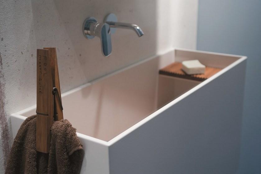 Azzurra Ceramica Умывальник с полотенцесушителем Pezzi speciali sun-id-1379546 - Вид №3