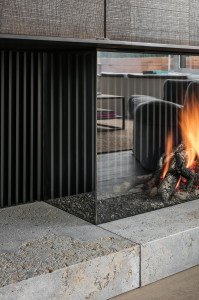 Газовый тройной фасадный камин