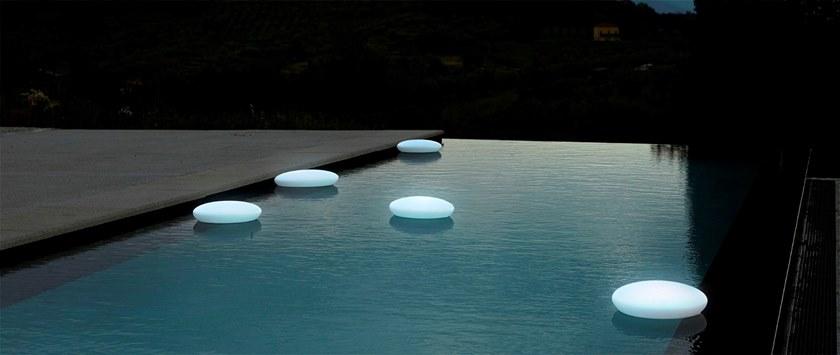 Martinelli Luce Напольный или плавающий полиэтиленовый светильник Gloulglou pol 822 - Вид №1