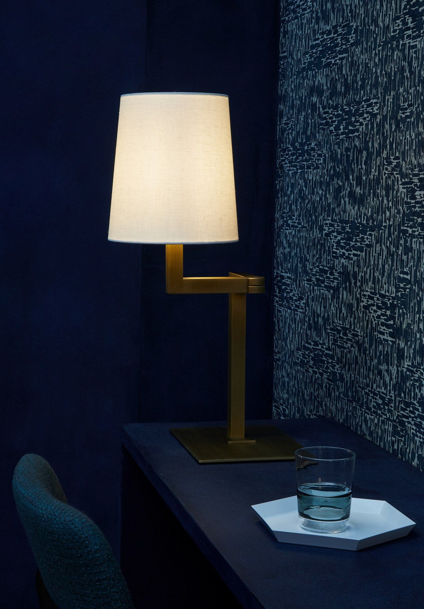 Регулируемая ткань светодиодная настольная лампа Contardi круглый ARCH-00147036 - Вид №4