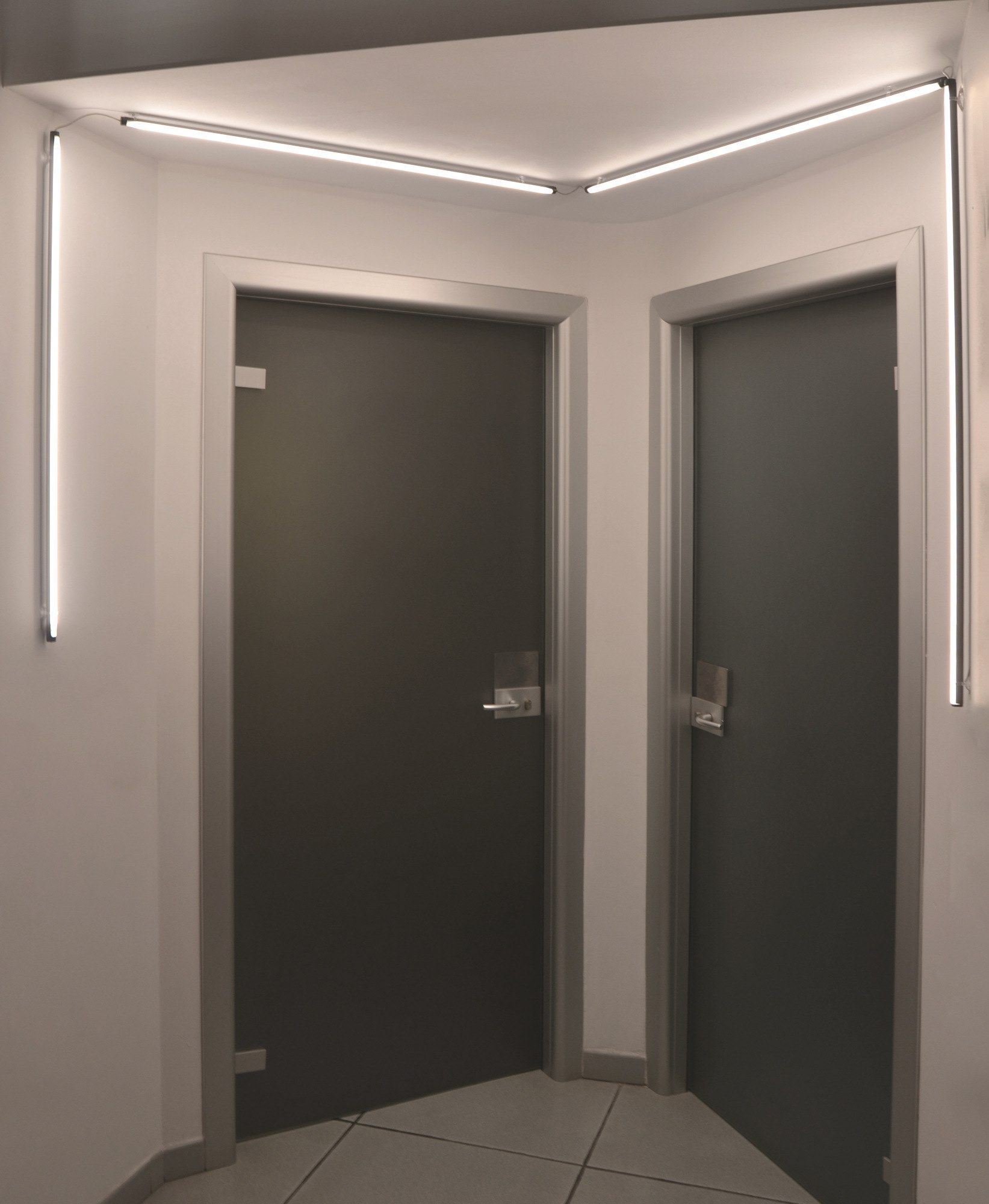 Алюминиевая и поликарбонатная светодиодная система освещения In Stock Egoluce ARCH-00119998 - Вид №1