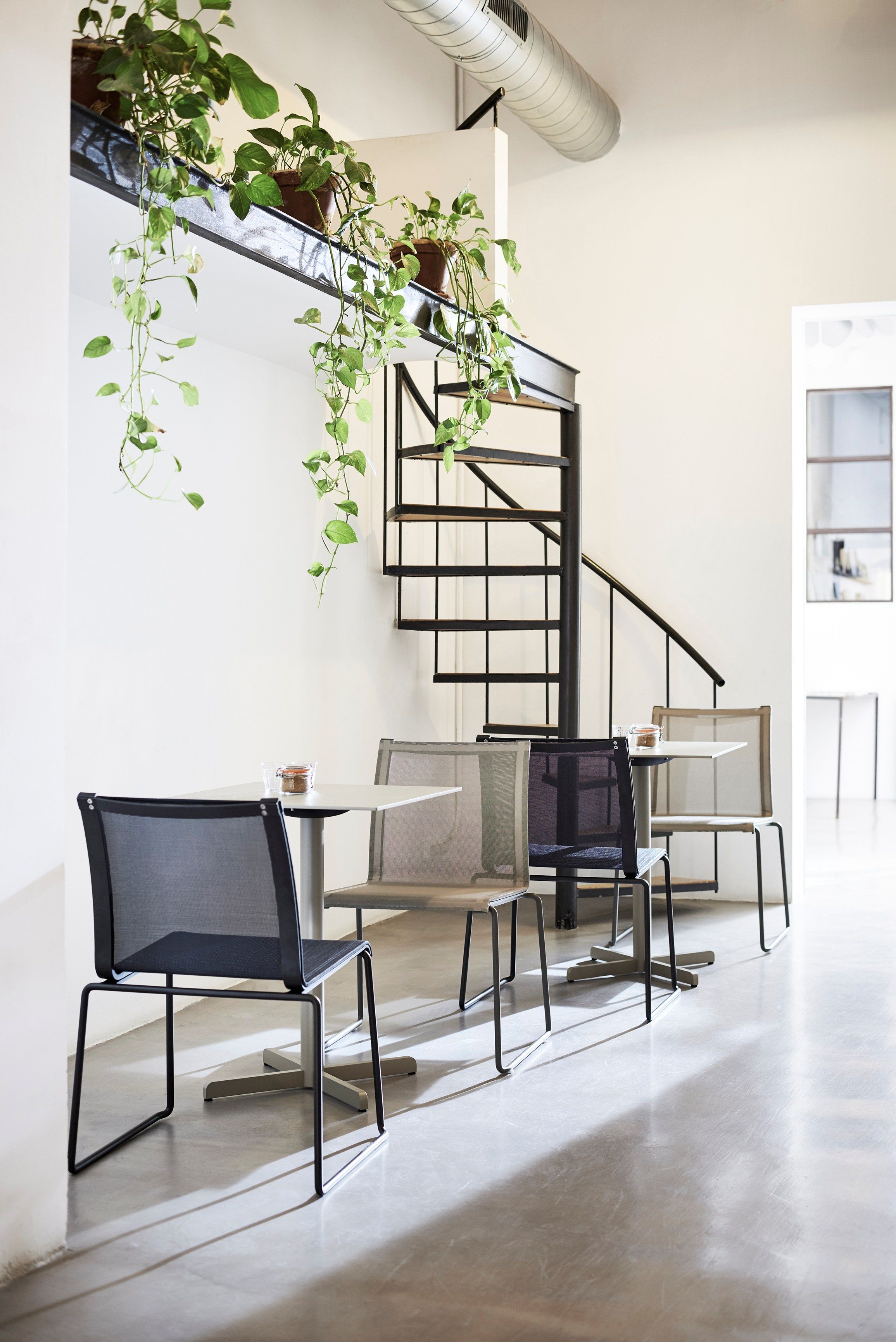 Штабелируемый садовый стул vinytex Bivaq клуб ARCH-00033051 - Вид №2