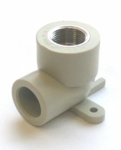 Угольник комбинированный с креплением (вн.рез.) 20-1/2 PP-R