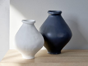 Керамическая ваза