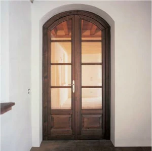 CARMINATI SERRAMENTI Распашная дверь из сосны с двойным остеклением Euro 68