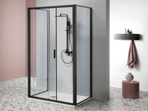 Душевая кабина из алюминия и стекла