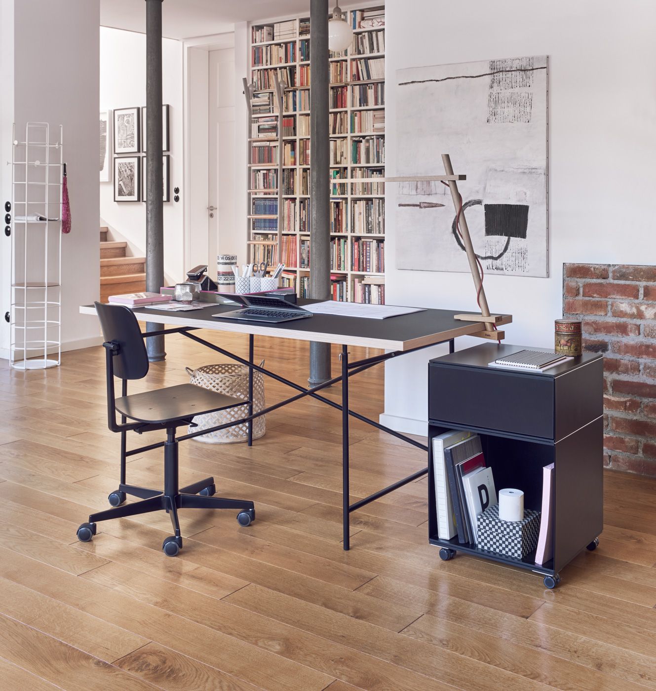 Офисное кресло с регулируемой высотой 5 спиц Richard Lampert Mr. Square ARCH-00128801 - Вид №4