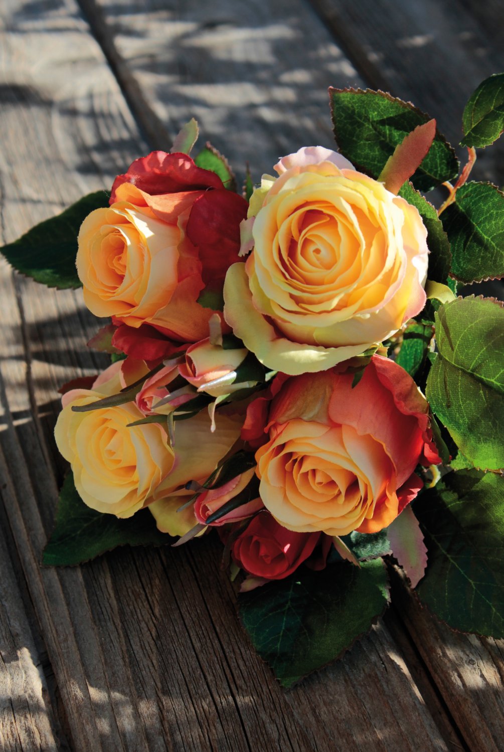 2607 306 a3 Искусственный букет роз, 7-цветков, 28 см, желто-оранжевый H-andreas  - Вид №1