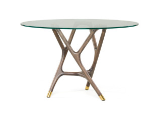 Круглый стеклянный стол