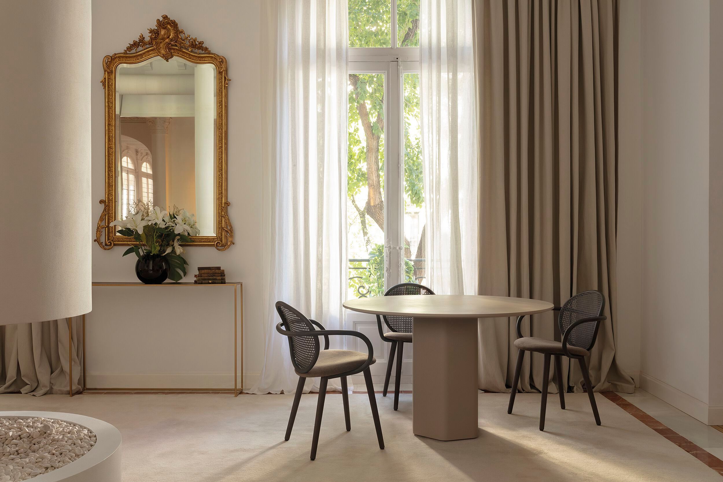 Круглый дубовый стол EXPORMIM Talo ARCH-00089244