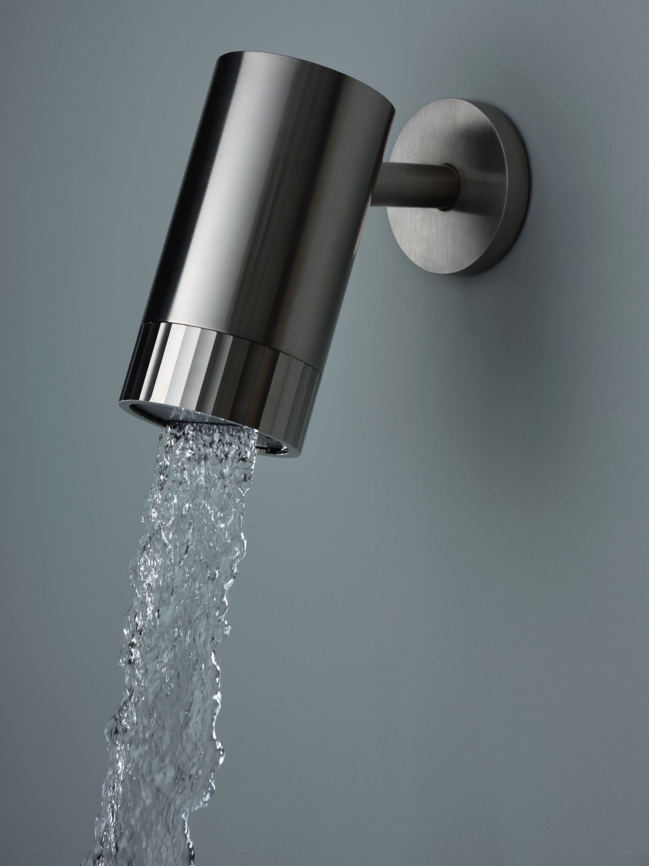 Латунная круглая регулируемая душевая головка с рычагом Ritmonio Diametro35 Wellness Footprinti ARCH-00115931 - Вид №4