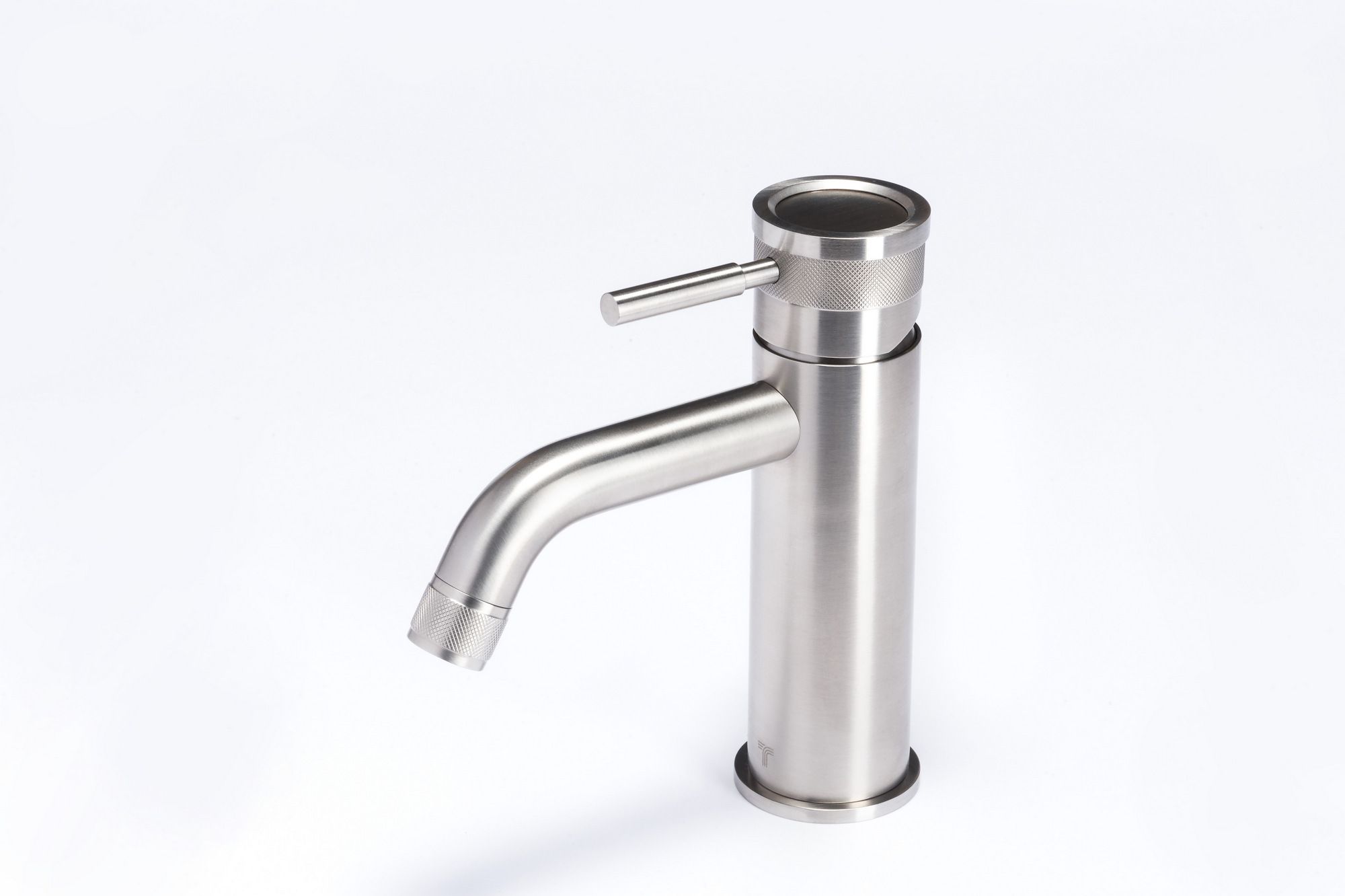 Однорычажный смеситель для раковины из нержавеющей стали с аэратором Tubico Волга ARCH-00115437 - Вид №2