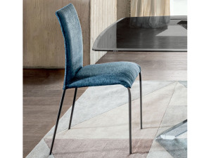 Мягкий стул