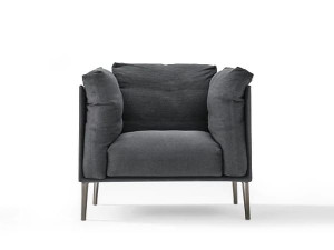 Кресло с подлокотниками