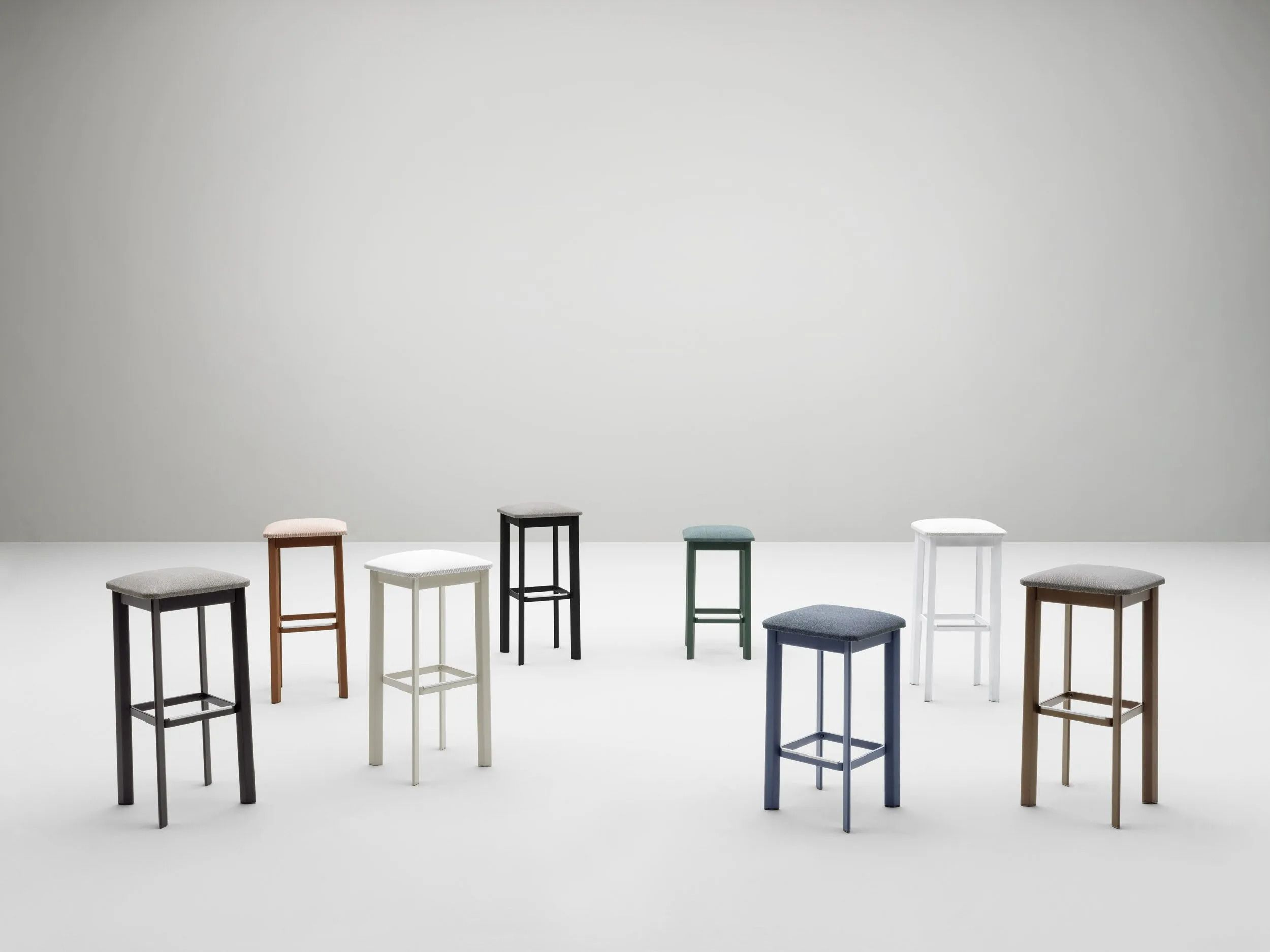 Мягкий садовый стул Varaschin система ARCH-00110470