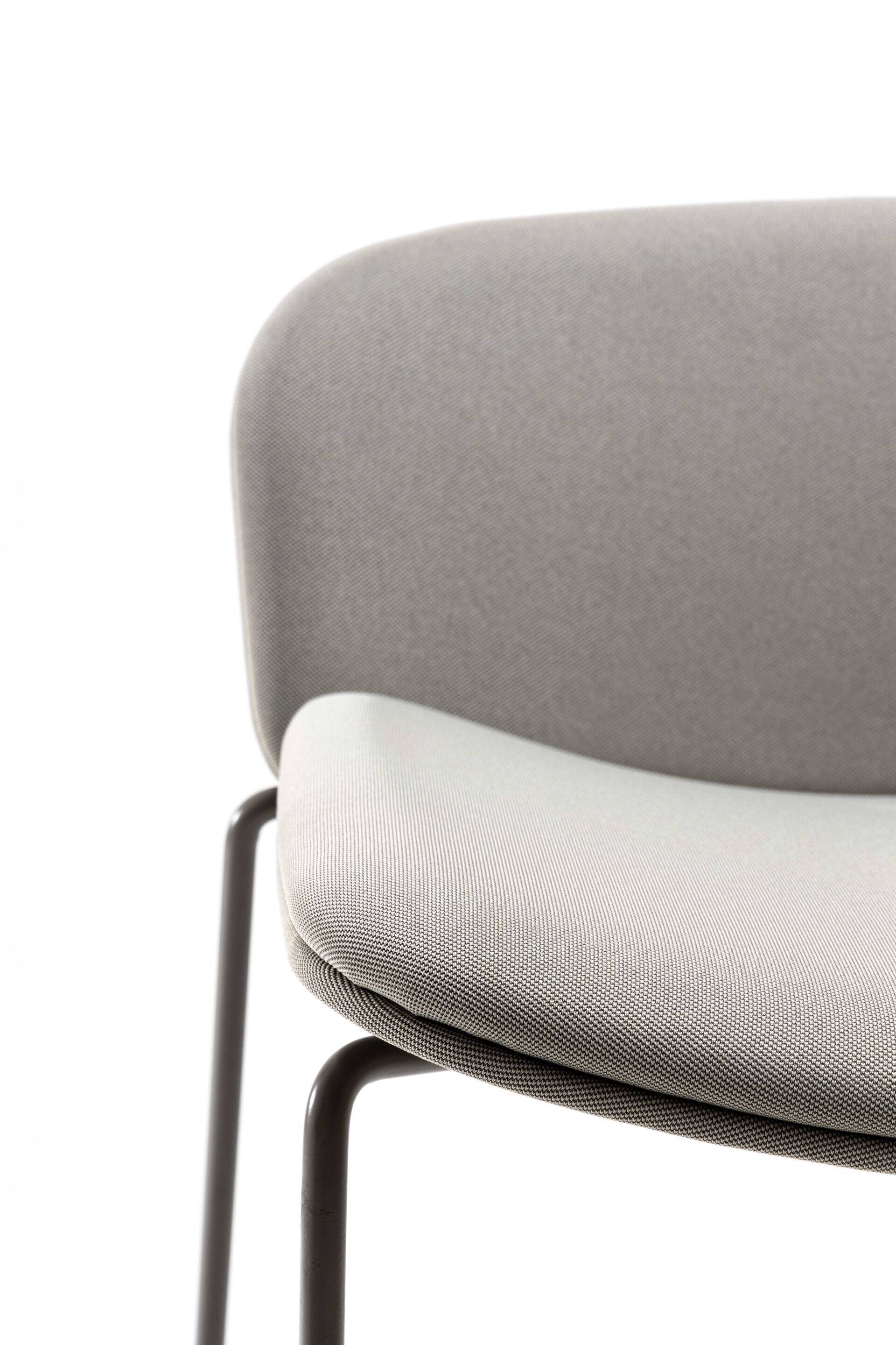 Высокий стул с мягким сиденьем VAGHI Free Soft ARCH-00074893 - Вид №1