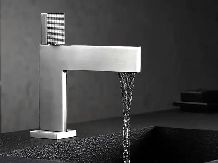 Однорычажный смеситель для раковины Fontana Showers EGLISE ARCH-00139294