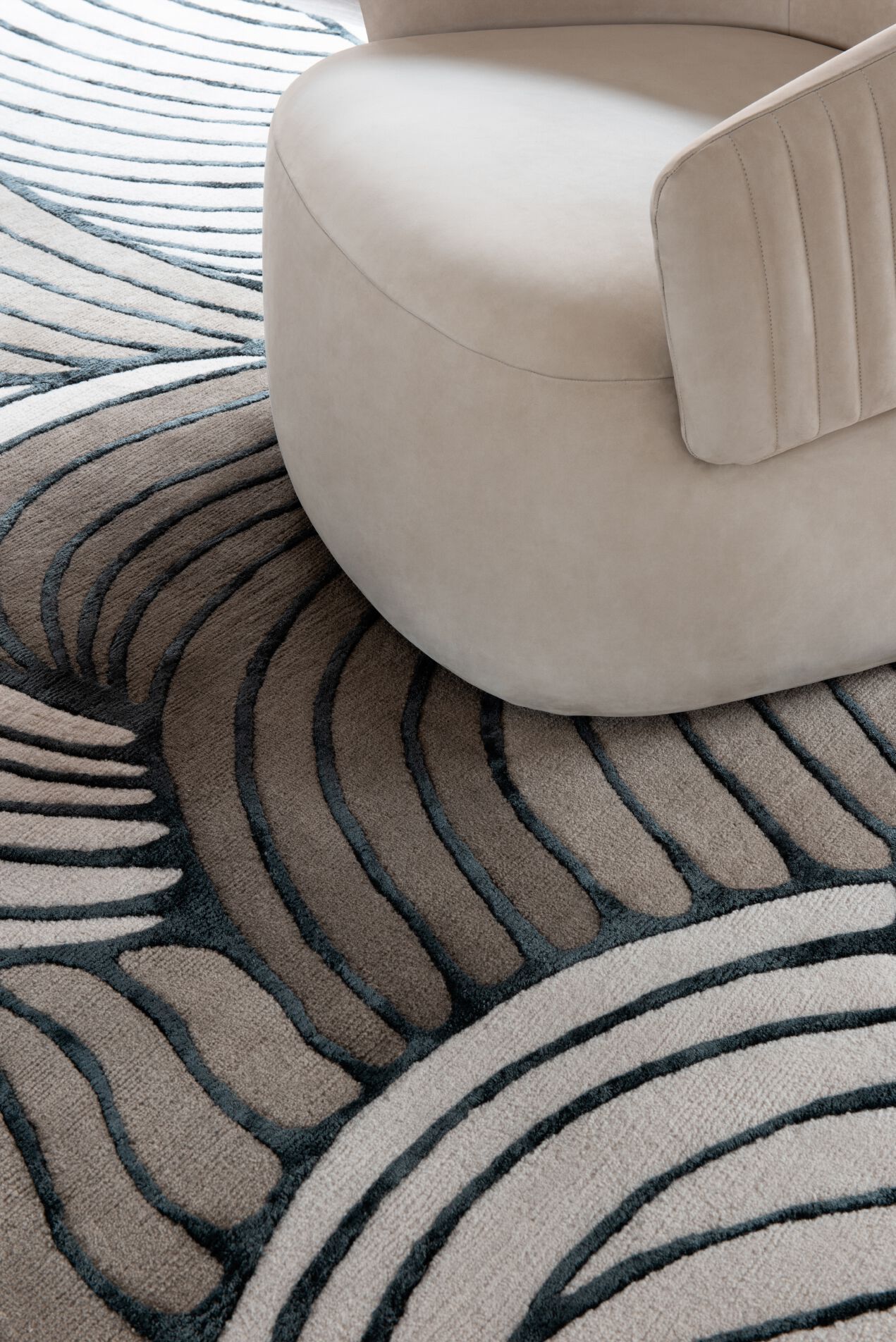 Прямоугольный ковер ручной работы из шерсти Tapis Rouge космический обман ARCH-00078410 - Вид №1